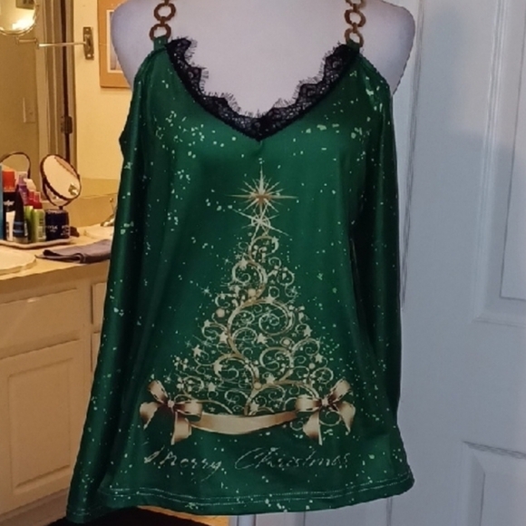 💙🏍Green Christmas Tree Women's Top With Pickaboo Sleeves - Picture 13 of 13